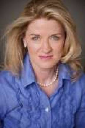 Wendy Long Stops Short of Calling Akin to End His Senate Campaign Wendy Long Stops Short of Calling Akin to End His Senate Campaign