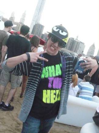 Raging by the River: Knife Party Brings Dubstep to the Beach Raging by the River: Knife Party Brings Dubstep to the Beach