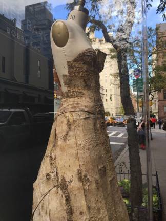 forks and fashion The tree bark on Bobby Cao's dress is equivalent to 4.5 running yards of bark. Photo: Carson Kessler