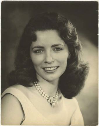 The Duchess and the Camera Editta Sherman (1912–2013). June Carter Cash, undated. Gelatin silver print. New-York Historical Society, Gift of the children of Lloyd R. Sherman.