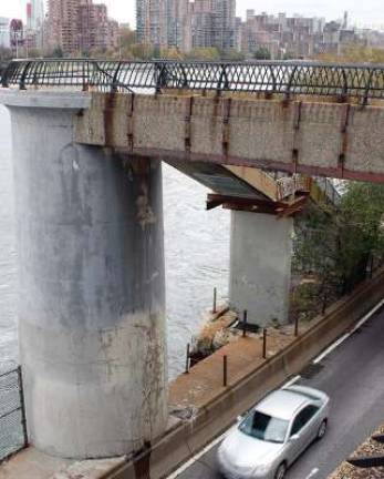 Pedestrians: Consider Safety This Time on 81st Street Bridge Pedestrians: Consider Safety This Time on 81st Street Bridge