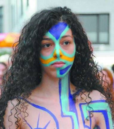 Museum Mile Festival Draws Thousands Museum Mile Festival Draws Thousands