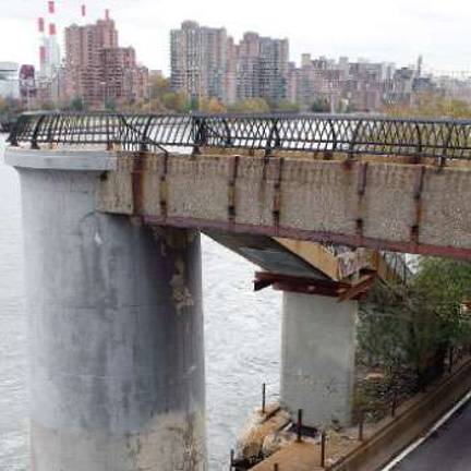 Pedestrians: Consider Safety This Time on 81st Street Bridge Pedestrians: Consider Safety This Time on 81st Street Bridge