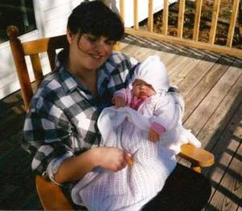 As a Daughter Grows Up, One Mother Works to Find Herself As a Daughter Grows Up, One Mother Works to Find Herself