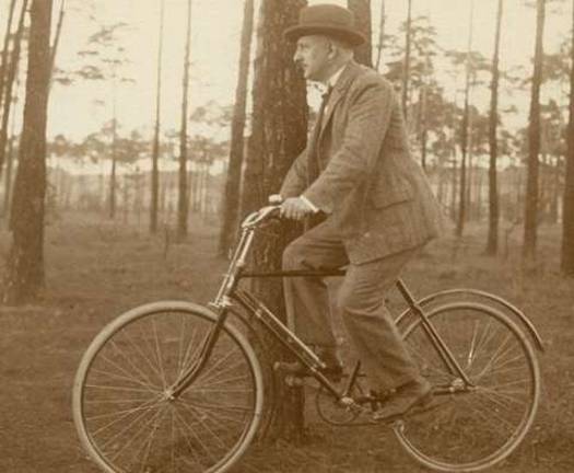 8 Million Stories: When a man loves a bike 8 Million Stories: When a man loves a bike