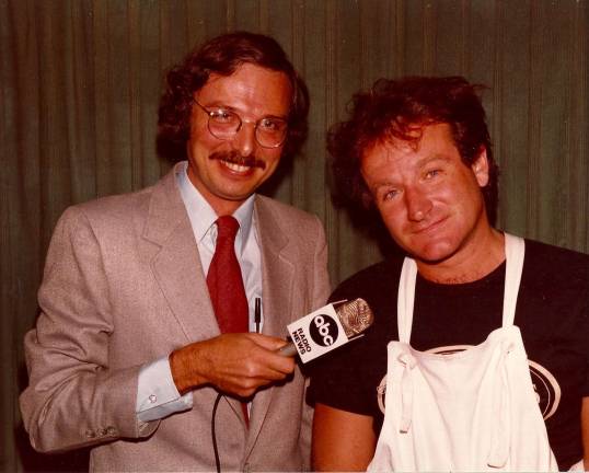 A radio devotee reports his own story ABC News Radio's Bill Diehl has written a memoir reflecting on his nearly 50-year career, featuring highlights like his interview with Robin Williams. Photo courtesy of Bill Diehl