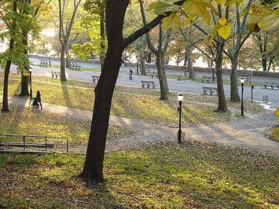 Violent crime rises in riverside PARK Photo: Yan-Di Chang via Flickr