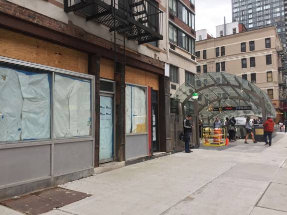 With Subway Open, Second Avenue Businesses Face New Challenges An empty storefront near the Second Avenue subway's 96th Street station. Photo: Michael Garofalo
