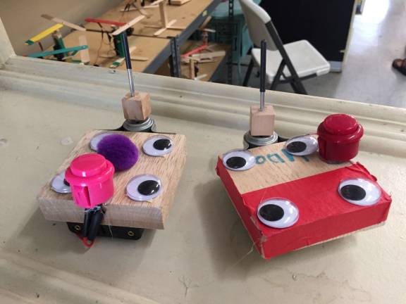 shaping engineers The Brooklyn Robot Foundry teaches young children robotics, engineering, program, design and circuity by building projects ranging from cars to puppets. Photo: Ariana Reichler