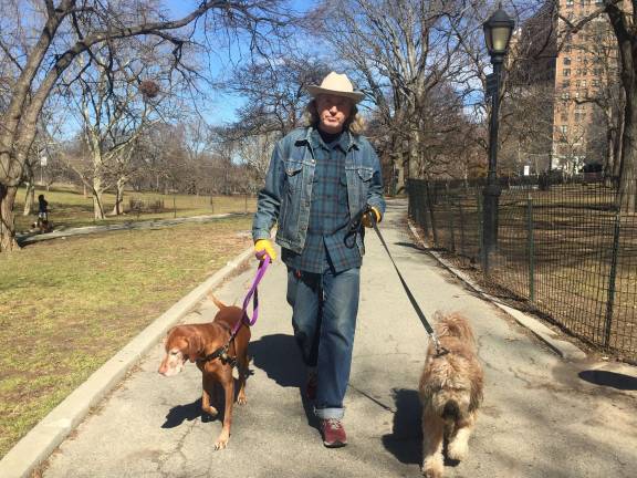 Best of manhattan 2016 Michael Moore and friends, walking on the Upper West Side