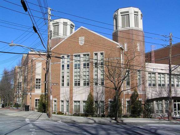 Horace Mann: A Century of Quality Teaching in the Heart of the City Horace Mann: A Century of Quality Teaching in the Heart of the City