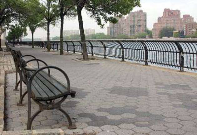 City Revisits Plan for East River Waterfront