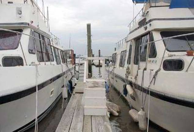 Boat Basin Adrift: 79th Street dock residents worry over increased fees