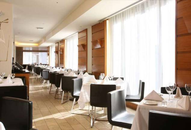Best of manhattan 2016 The dining room at Freds Madison Avenue