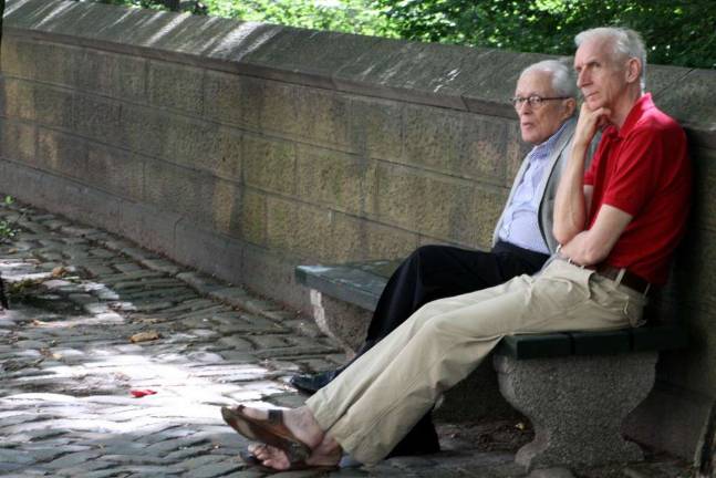 DA Warns Seniors: Beware of Scams DA Warns Seniors: Beware of Scams