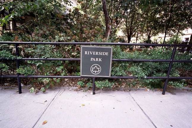 Violent crime rises in riverside PARK Photo: Charley Lhasa via Flickr
