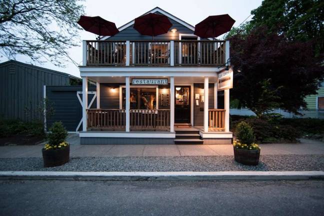 Best of manhattan 2016 The Local uses local Hudson Valley ingredients at its downtown Rhinebeck location