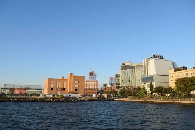 Whitney pitches Gansevoort Peninsula installation The Whitney Museum and Gansevoort Peninsula, the proposed site of the sculpture, as seen from the south. Photo: Michael Garofalo