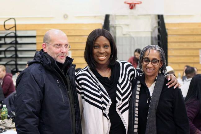 counting the homeless Department of Social Services Commissioner Steven Banks, New York City Councilwoman Vanessa Gibson, and Deputy Mayor for Health and Human Services Herminia Palacio at a HOPE volunteer training. Photo courtesy of The Department of Homeless Services