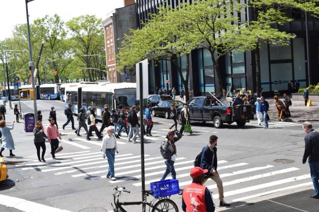 Dancing in the Streets? The intersection of Whitehall Street with State Street and Water Street in the Financial District includes an “exclusive pedestrian phase” signal that stops traffic for pedestrians in all directions. Photo: Michael Garofalo