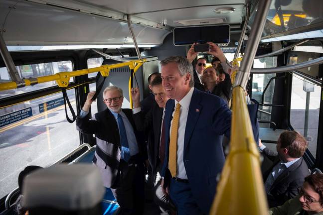 de blasio and the vanishing voter NYC Mayor Bill de Blasio rides the Westbound M23 Select Bus Service and delivers remarks about improving bus service on Friday October, 20. Photo: Edwin J. Torres/Mayoral Photography Office
