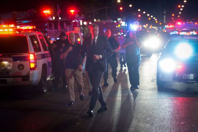 CAPTURING the mayor Mayor Bill de Blasio and Police Commissioner James O'Neill near the site of an explosion on 23rd Street on Sept. 17, 2016. Photo: Michael Appleton/Mayoral Photography Office.