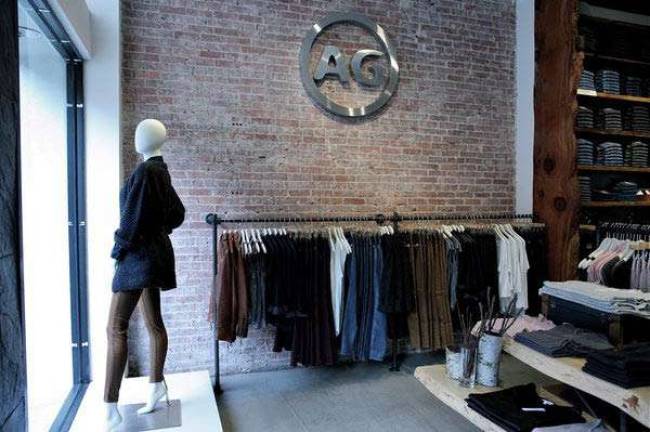 Skip the Big Guys, Shop Here Instead Skip the Big Guys, Shop Here Instead