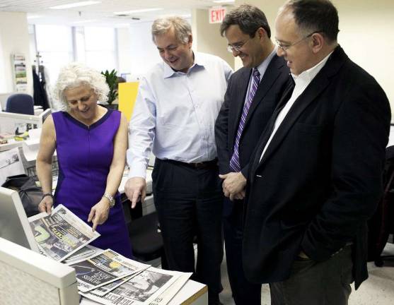 Straus News Enters the Manhattan Neighborhood News Market