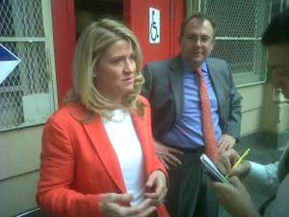 Wendy Long Makes Final Push in GOP Senate Primary