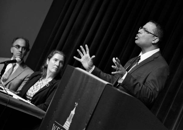 Fernando Bermudez speaking at Western Connecticut State University in 2014.