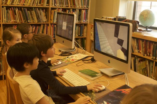 At The Caedmon School, pupils and students use Minecraft as part of math, social studies, language arts and science curriculums.